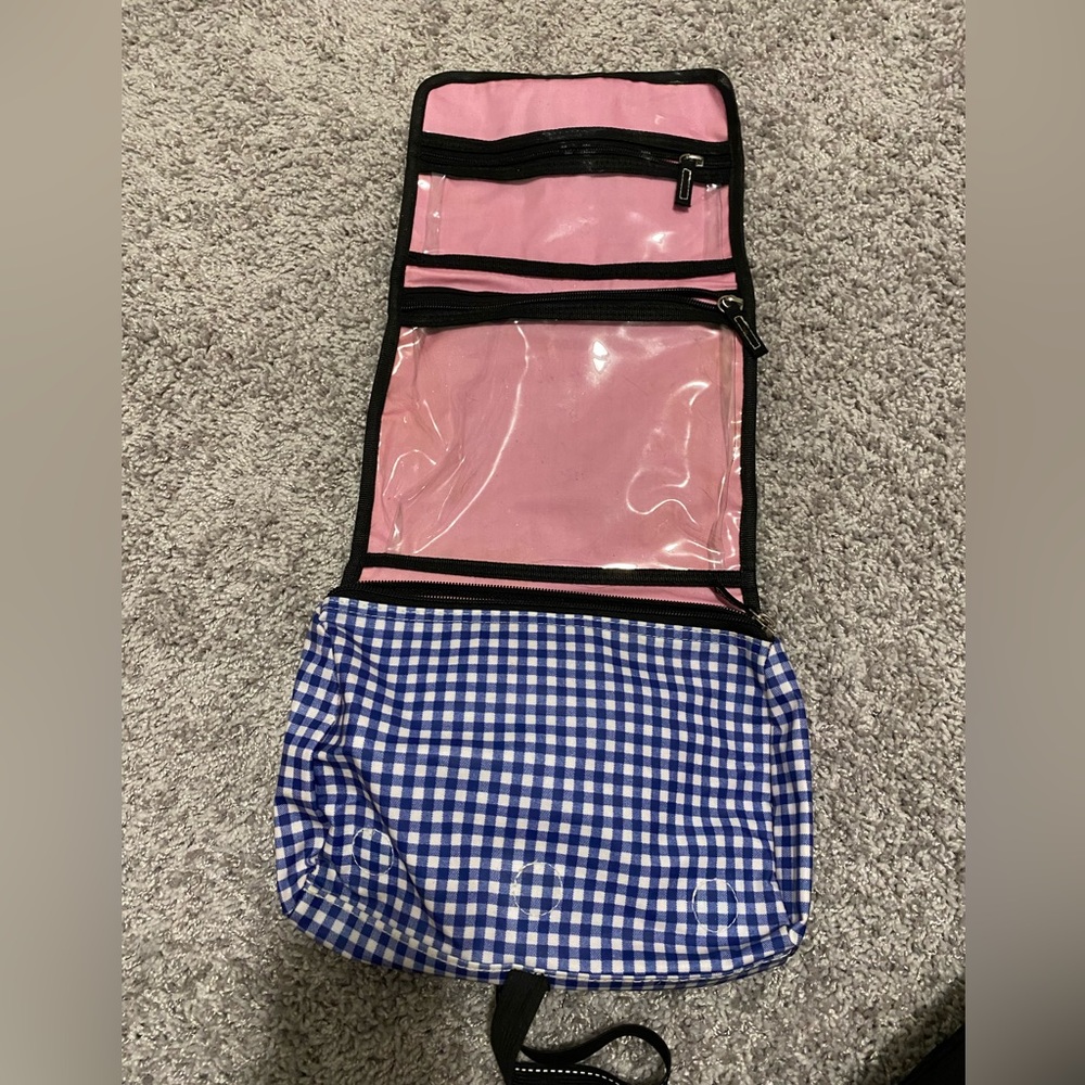 Scout toiletries bag